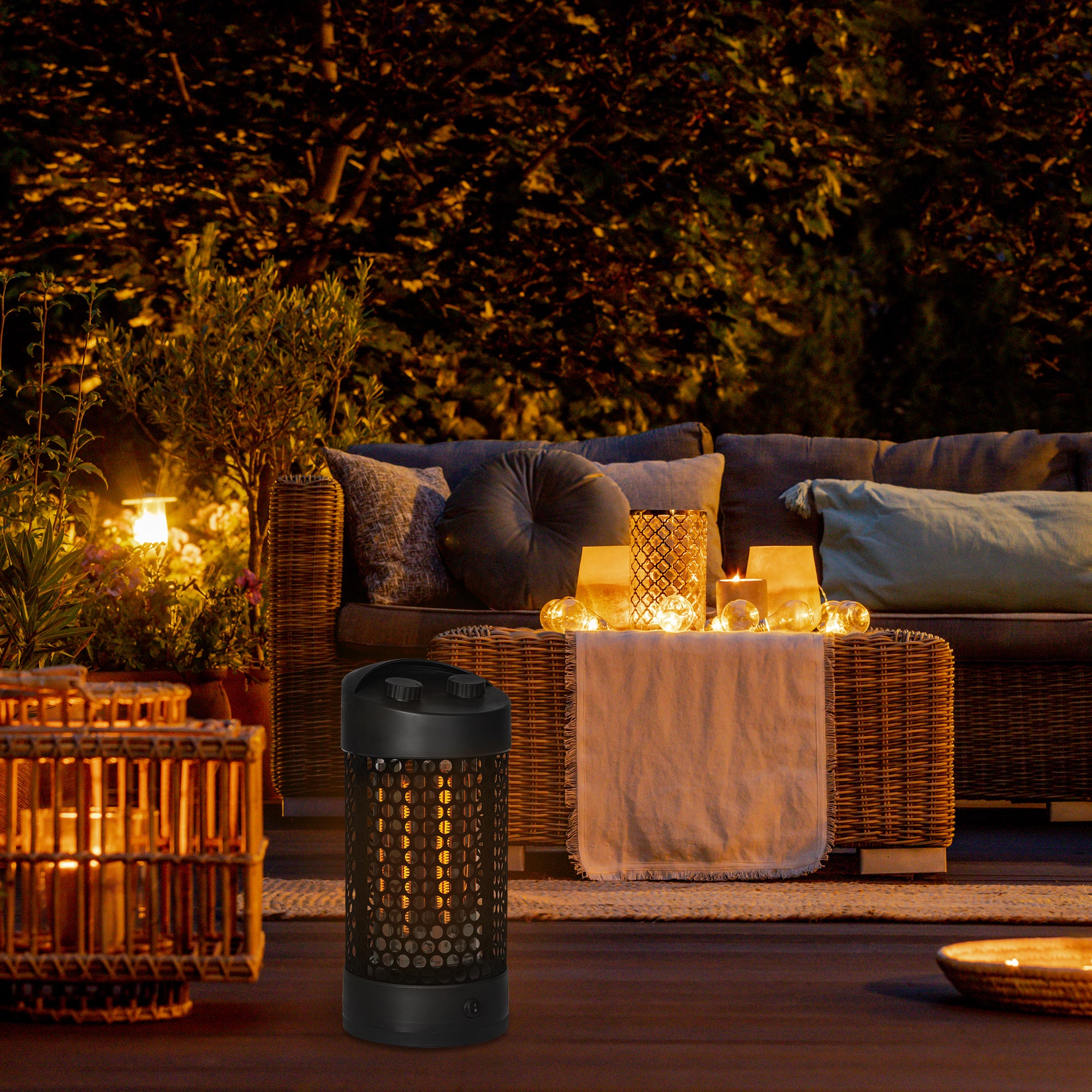 Outdoor Electric Patio Heater - USAG00162 - 1500W Infrared Heater With 180° Oscillation, Under Table Heater